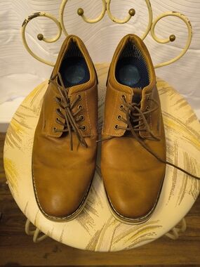 Nunn Bush Men's Tan Leather Derby Shoes